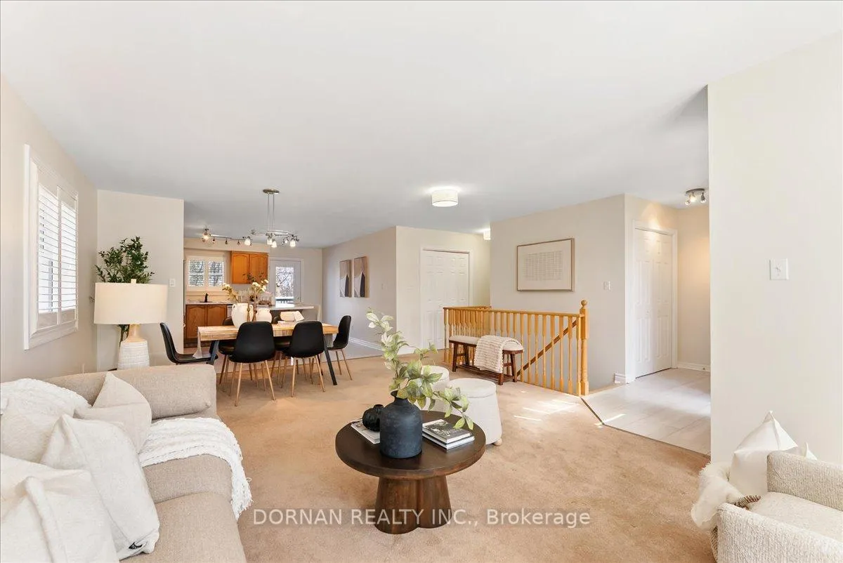Photo 10 of 754 Munson Crescent, Cobourg — HOMEH