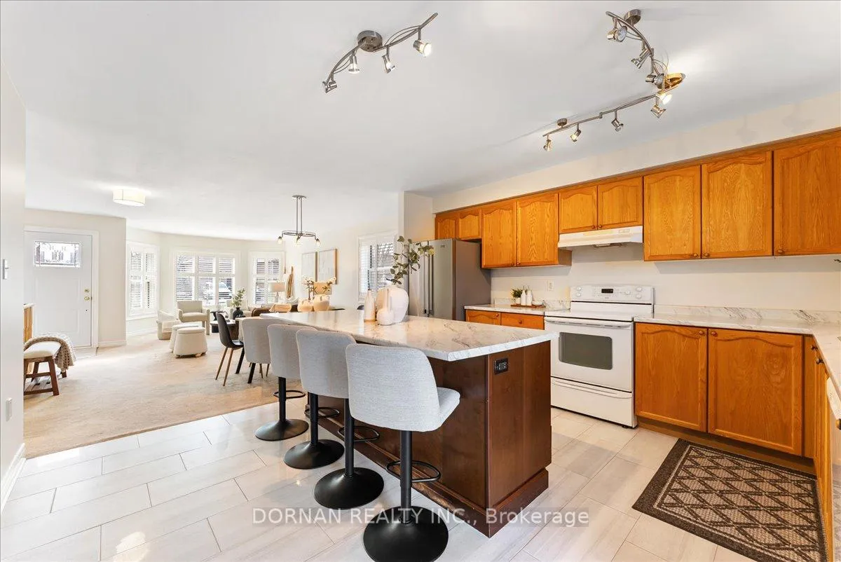 Photo 12 of 754 Munson Crescent, Cobourg — HOMEH