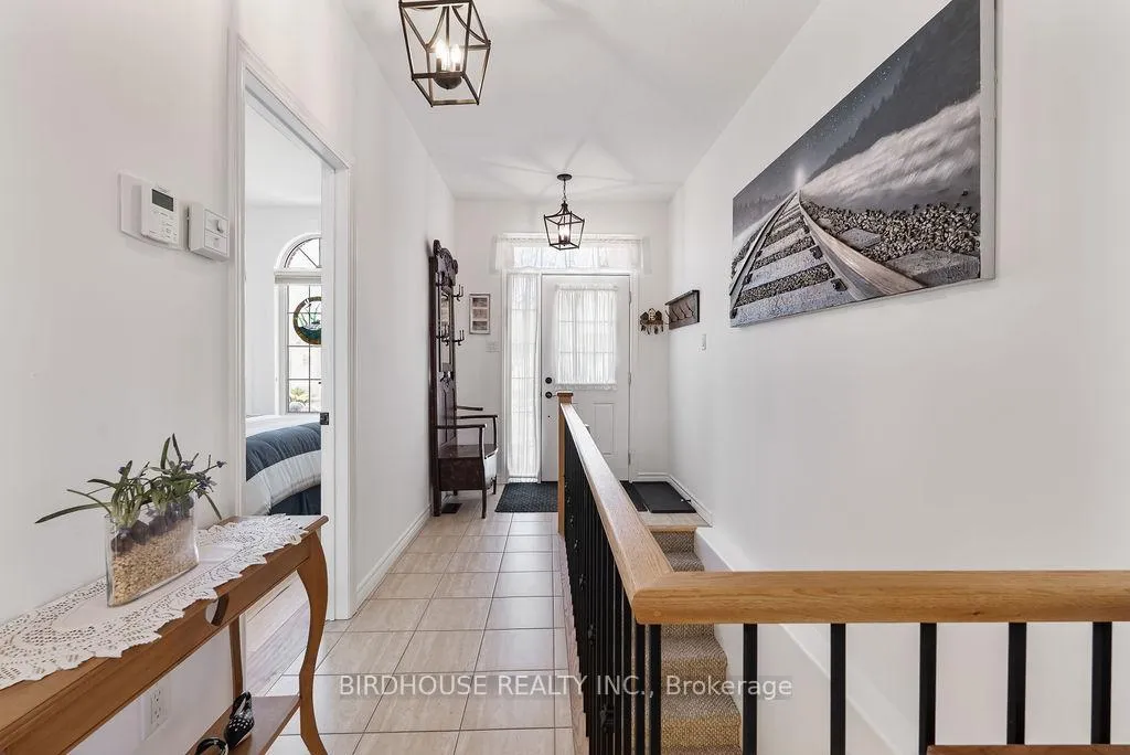 Photo 5 of 316 Blacksmith Way, Peterborough, Northcrest Ward 5 — HOMEH