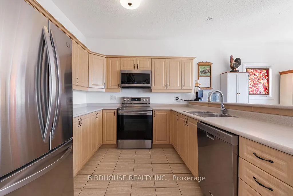 Photo 6 of 316 Blacksmith Way, Peterborough, Northcrest Ward 5 — HOMEH