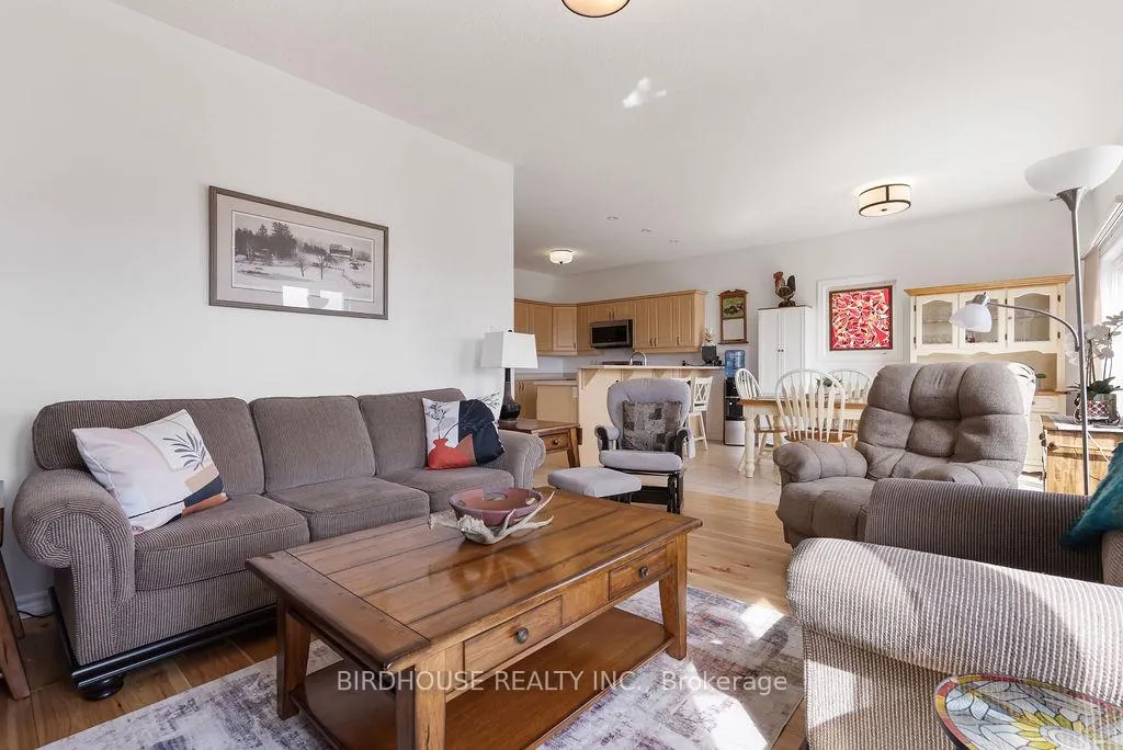 Photo 13 of 316 Blacksmith Way, Peterborough, Northcrest Ward 5 — HOMEH