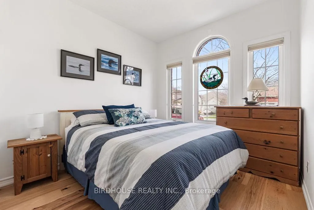 Photo 20 of 316 Blacksmith Way, Peterborough, Northcrest Ward 5 — HOMEH