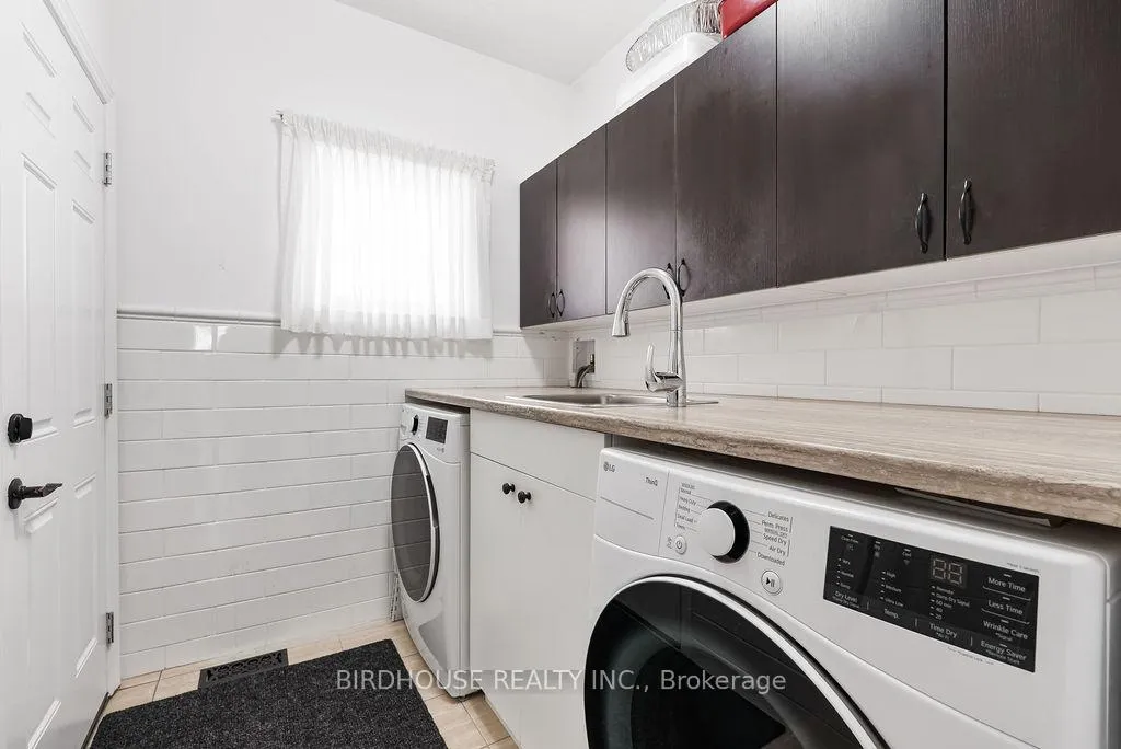 Photo 22 of 316 Blacksmith Way, Peterborough, Northcrest Ward 5 — HOMEH