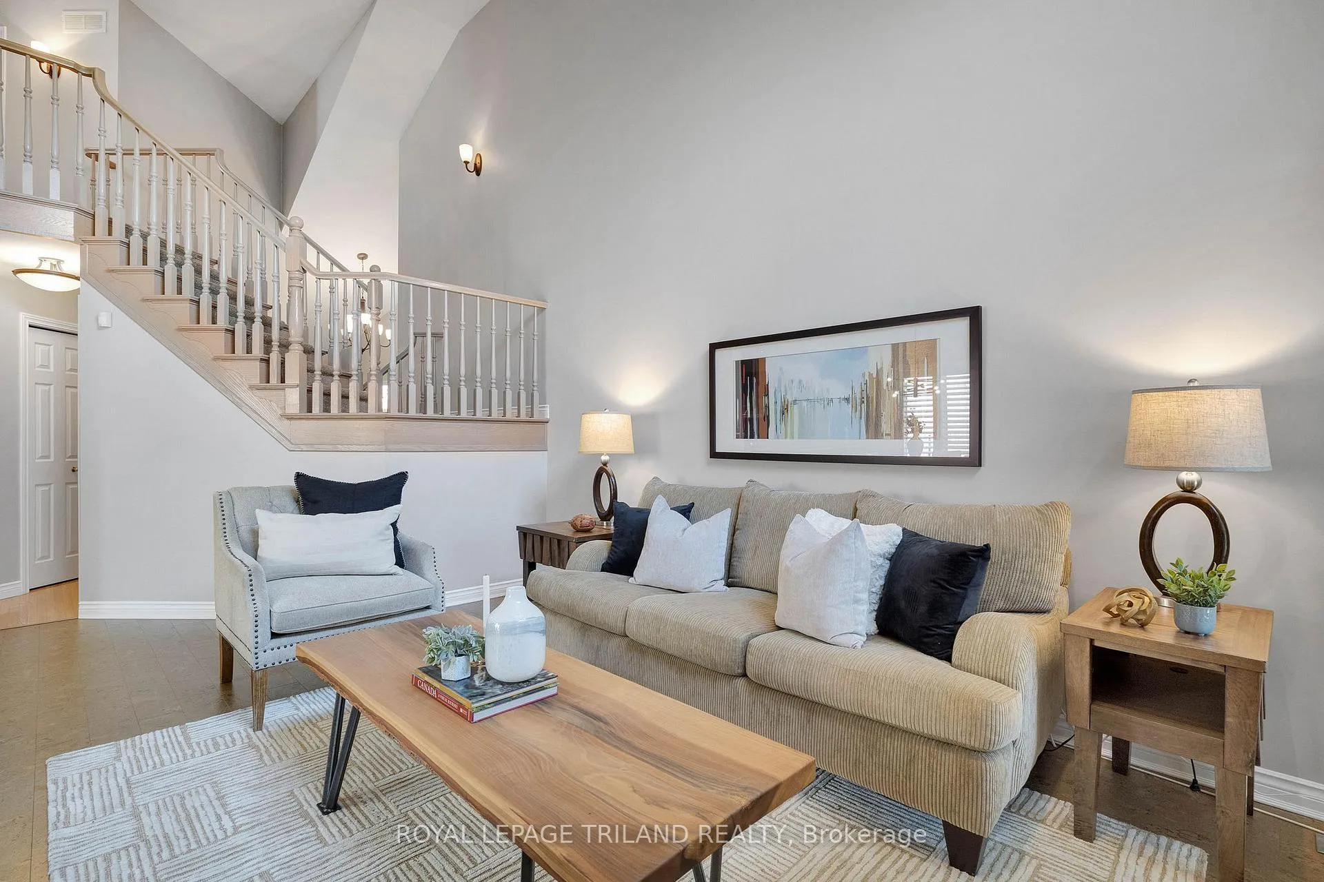 Photo 8 of 299 Ambleside Drive, London, North A — HOMEH