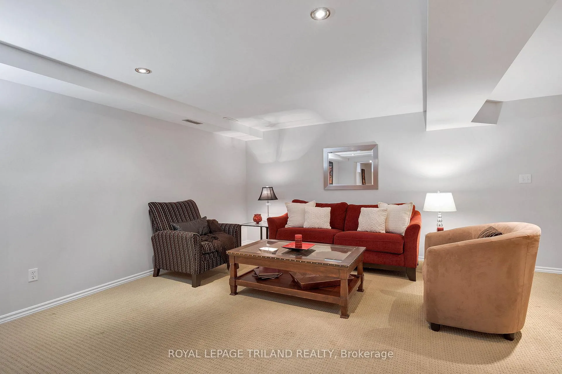 Photo 39 of 299 Ambleside Drive, London, North A — HOMEH