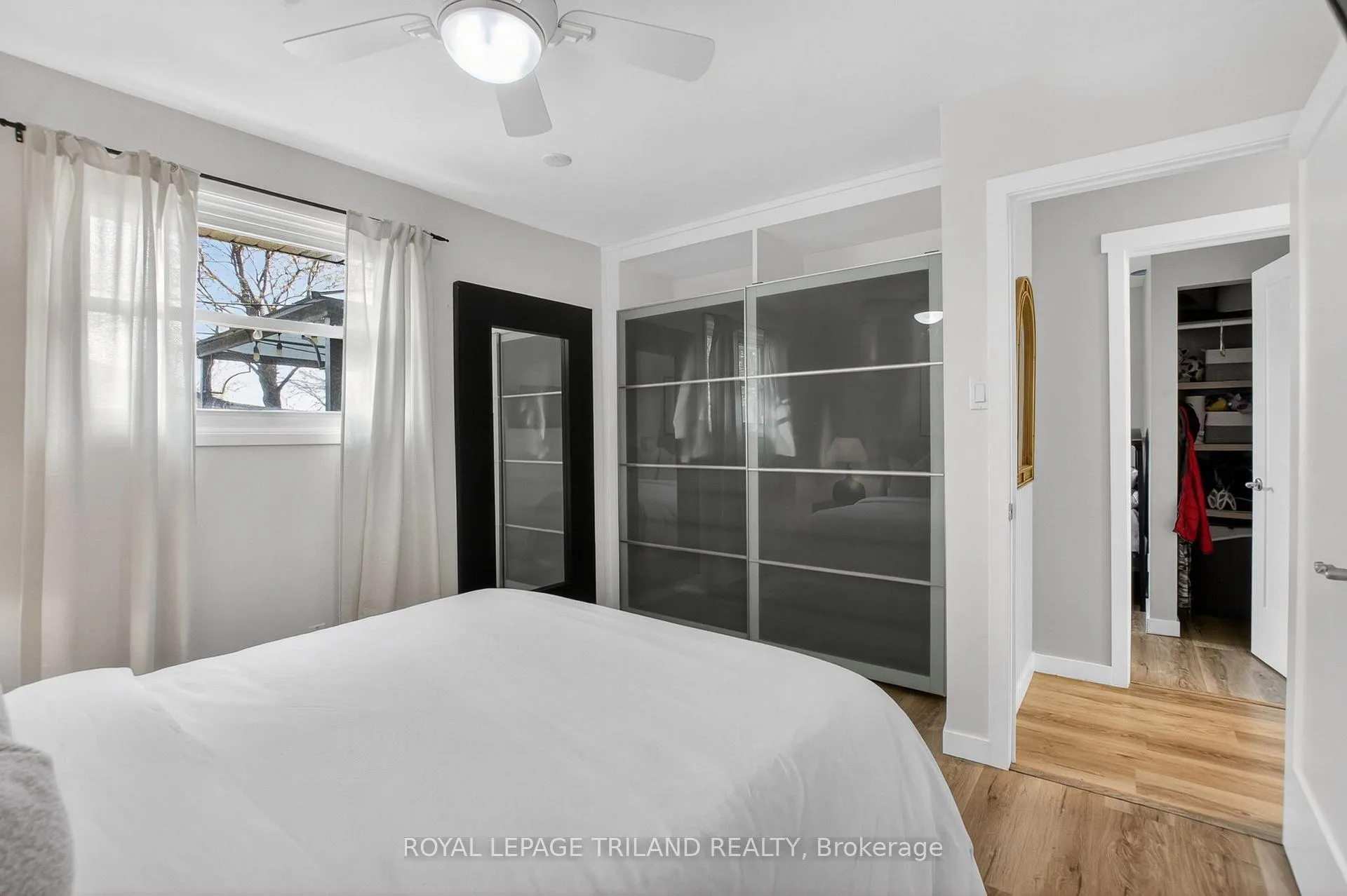 Photo 13 of 33 Buchan Road, London, East I — HOMEH