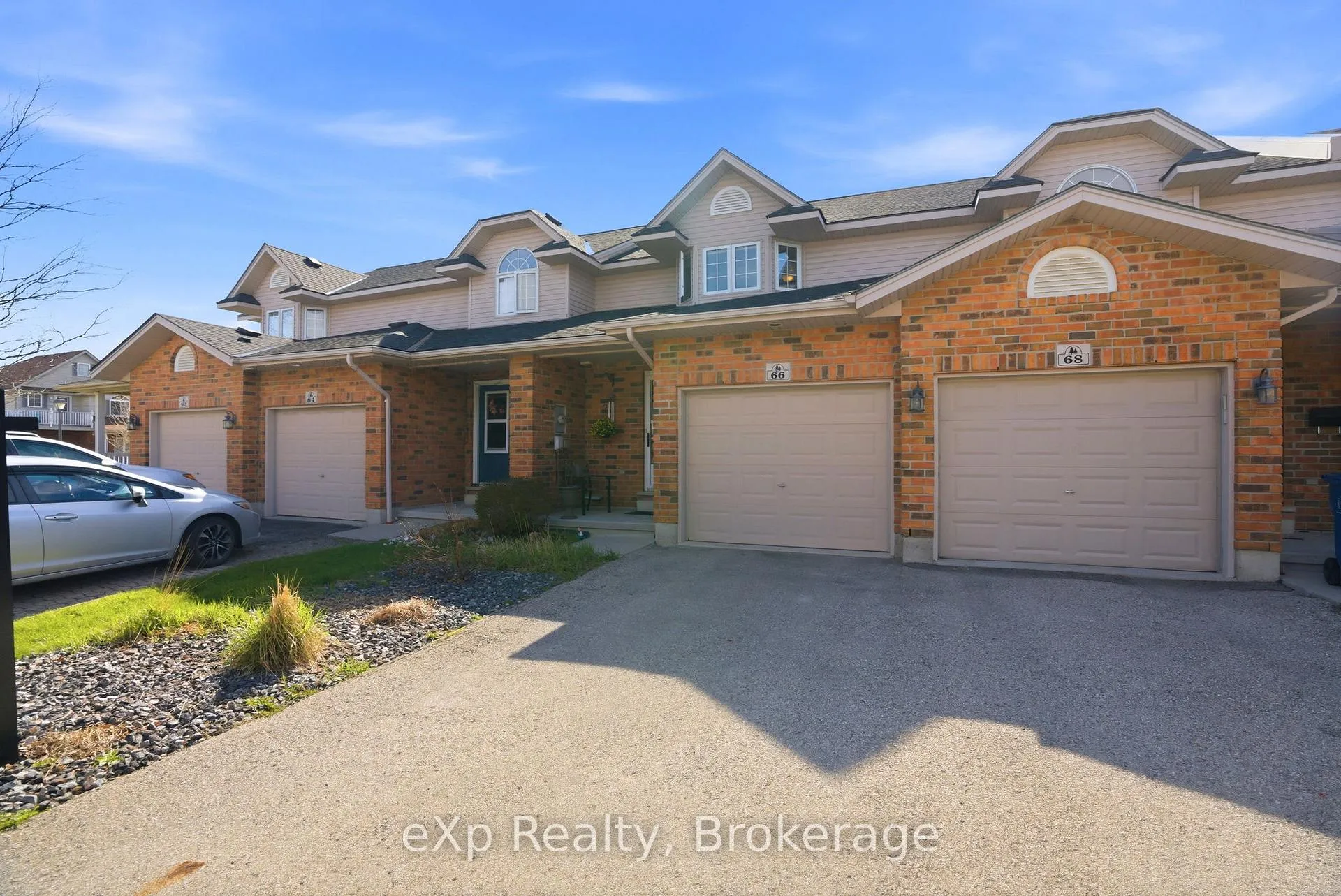 Photo 5 of 66 Long Drive, Stratford — HOMEH