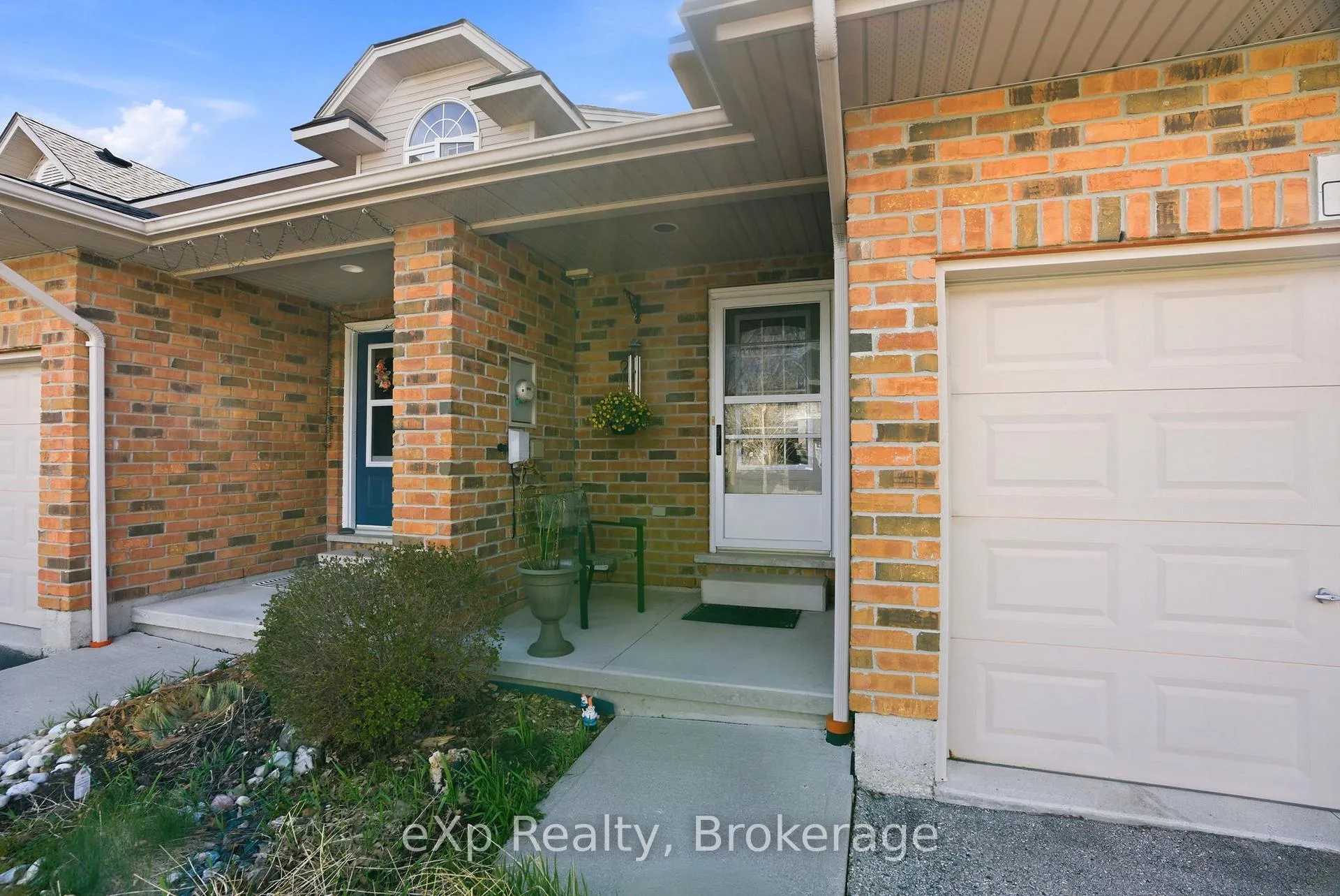 Photo 6 of 66 Long Drive, Stratford — HOMEH