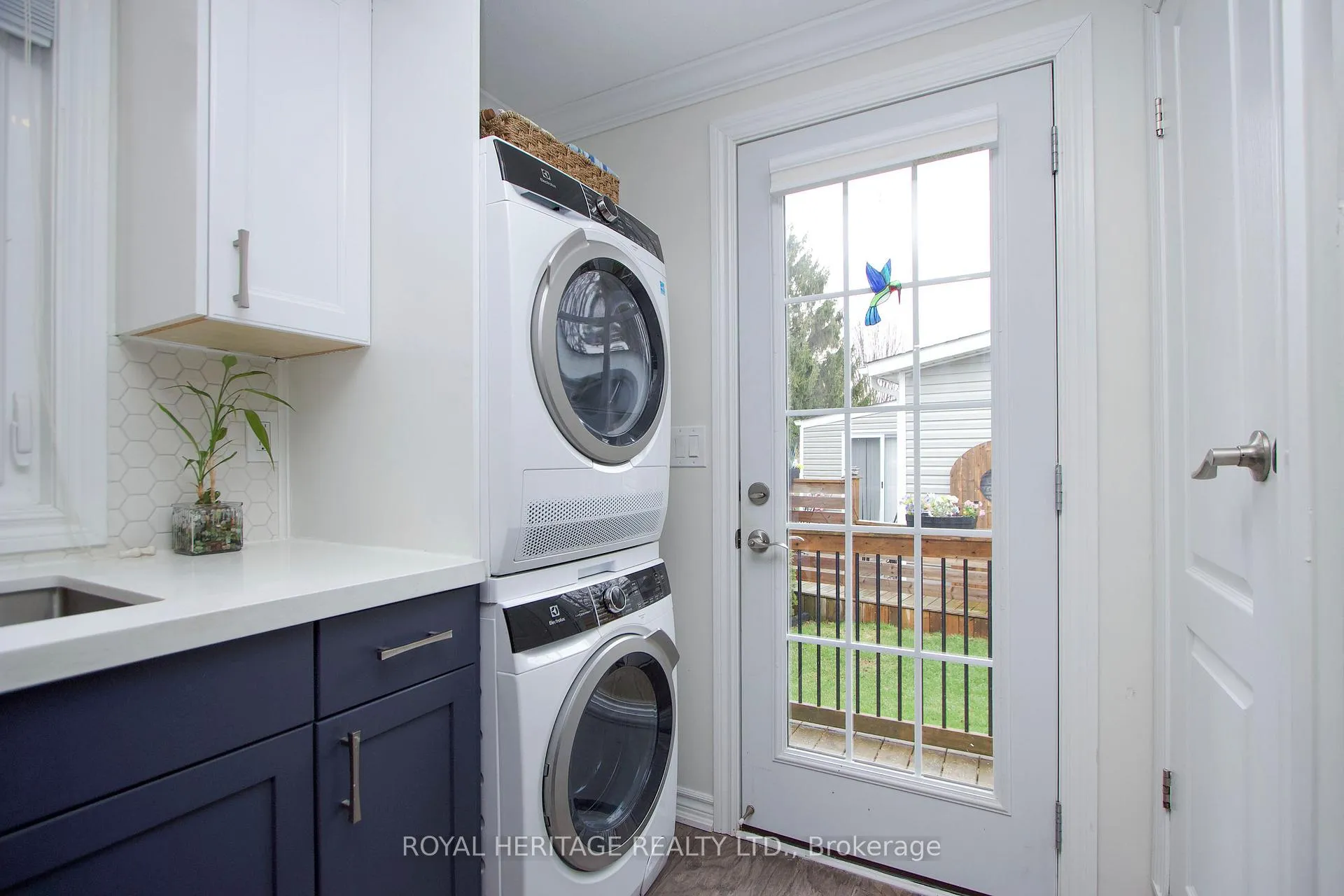Photo 15 of 209 Wilmot Trail, Clarington, Newcastle — HOMEH