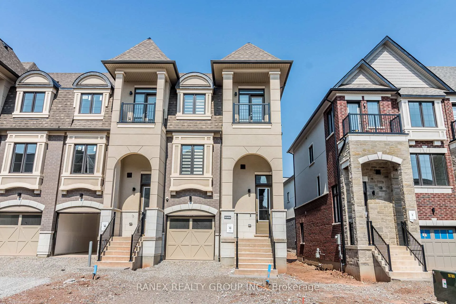 Photo 1 of 1339 Kaniv Street, Oakville, Northwest — HOMEH