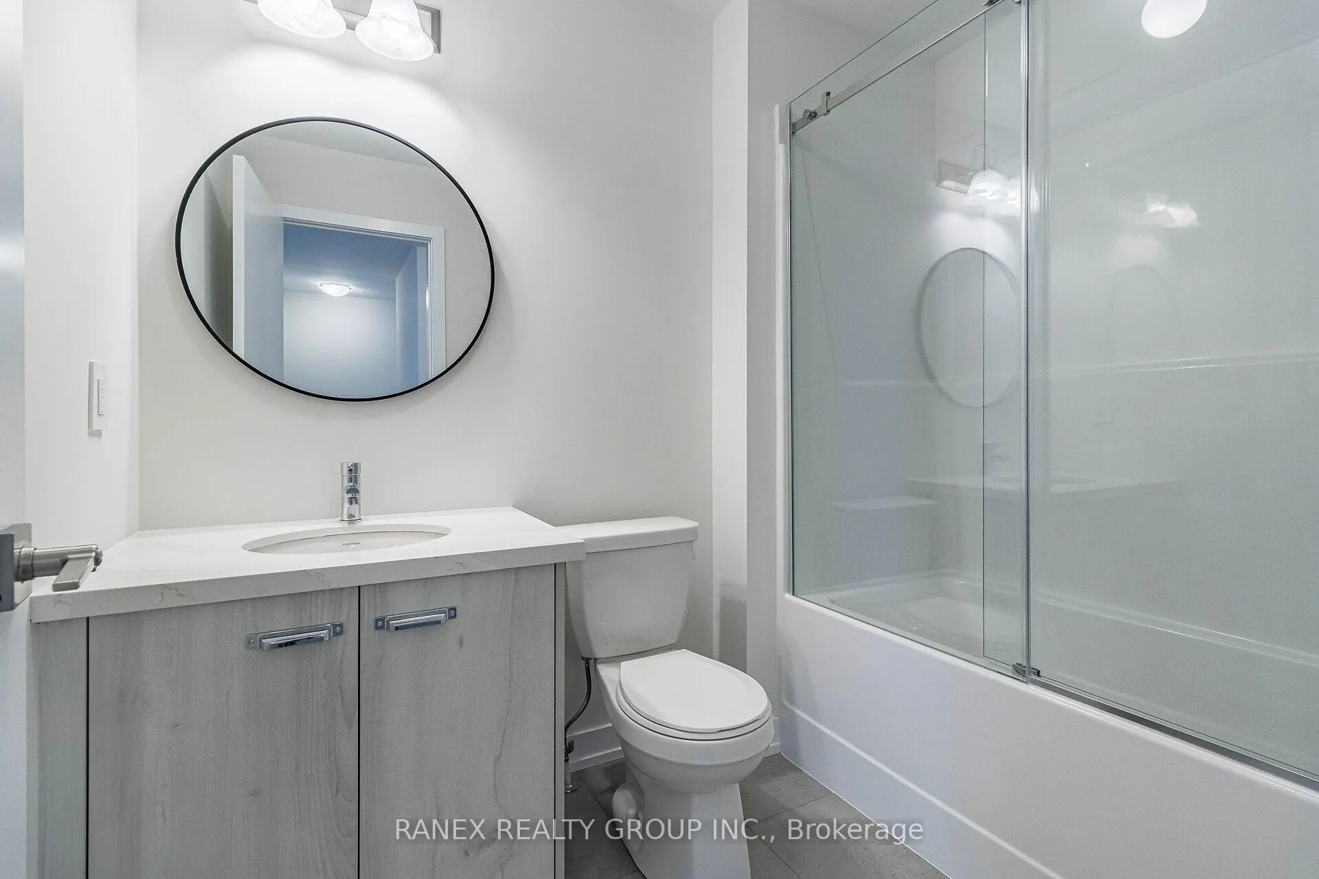 Photo 29 of 1339 Kaniv Street, Oakville, Northwest — HOMEH