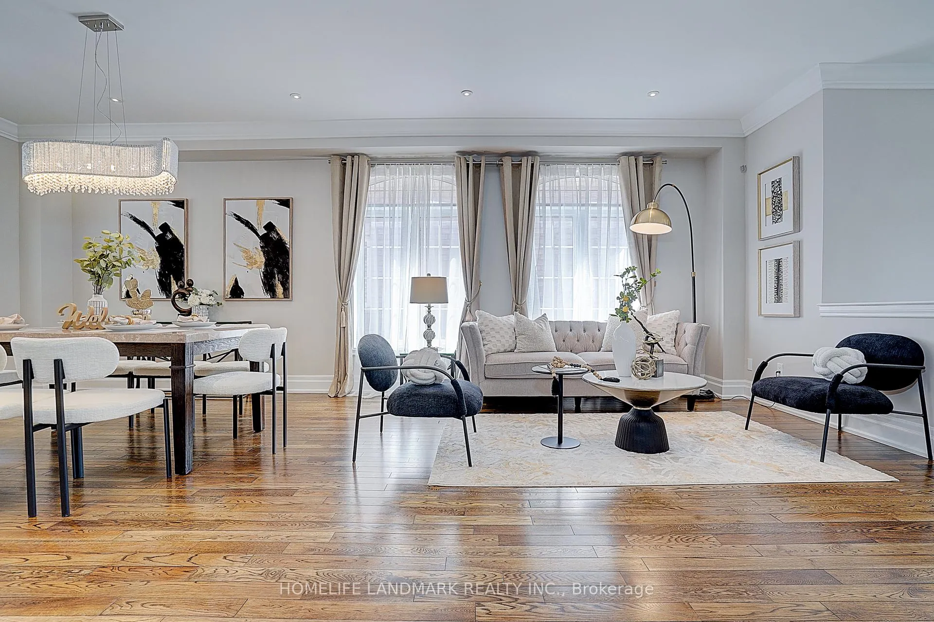 Photo 5 of 19 Daniel Bram Drive, Vaughan, Patterson — HOMEH