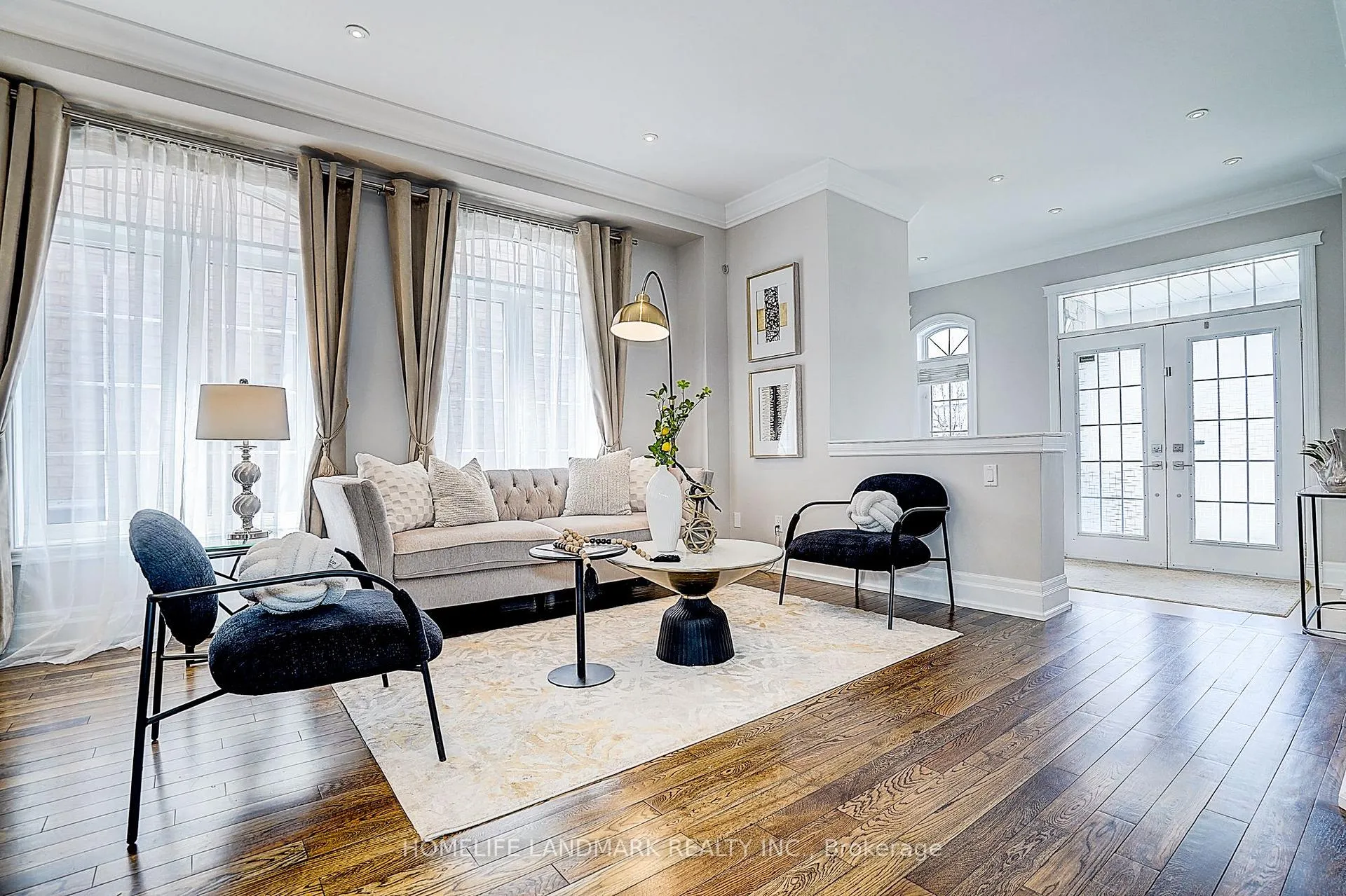 Photo 6 of 19 Daniel Bram Drive, Vaughan, Patterson — HOMEH