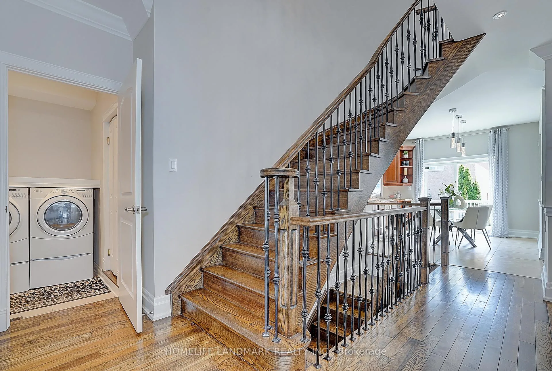 Photo 20 of 19 Daniel Bram Drive, Vaughan, Patterson — HOMEH
