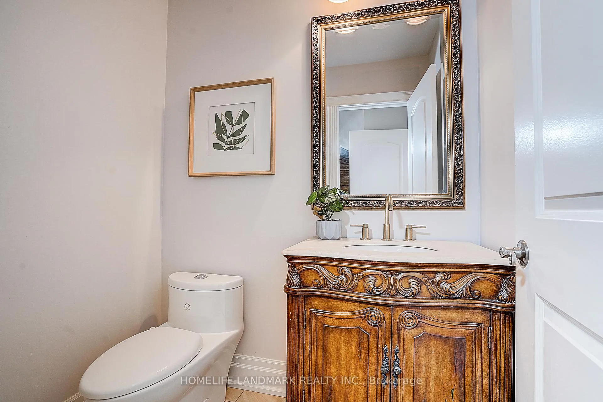 Photo 21 of 19 Daniel Bram Drive, Vaughan, Patterson — HOMEH