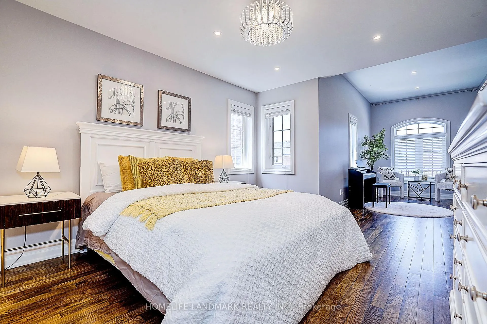 Photo 35 of 19 Daniel Bram Drive, Vaughan, Patterson — HOMEH