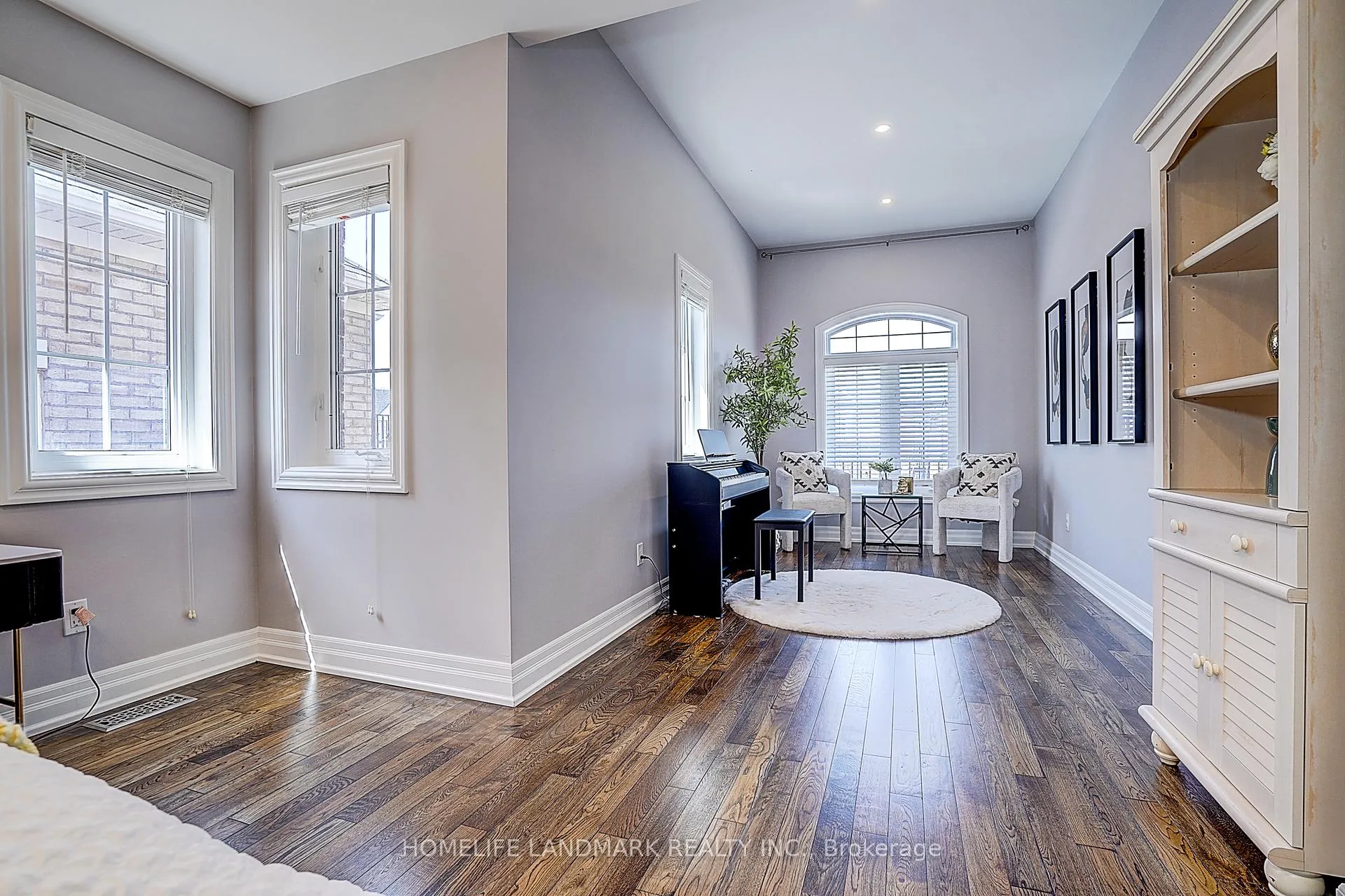 Photo 37 of 19 Daniel Bram Drive, Vaughan, Patterson — HOMEH