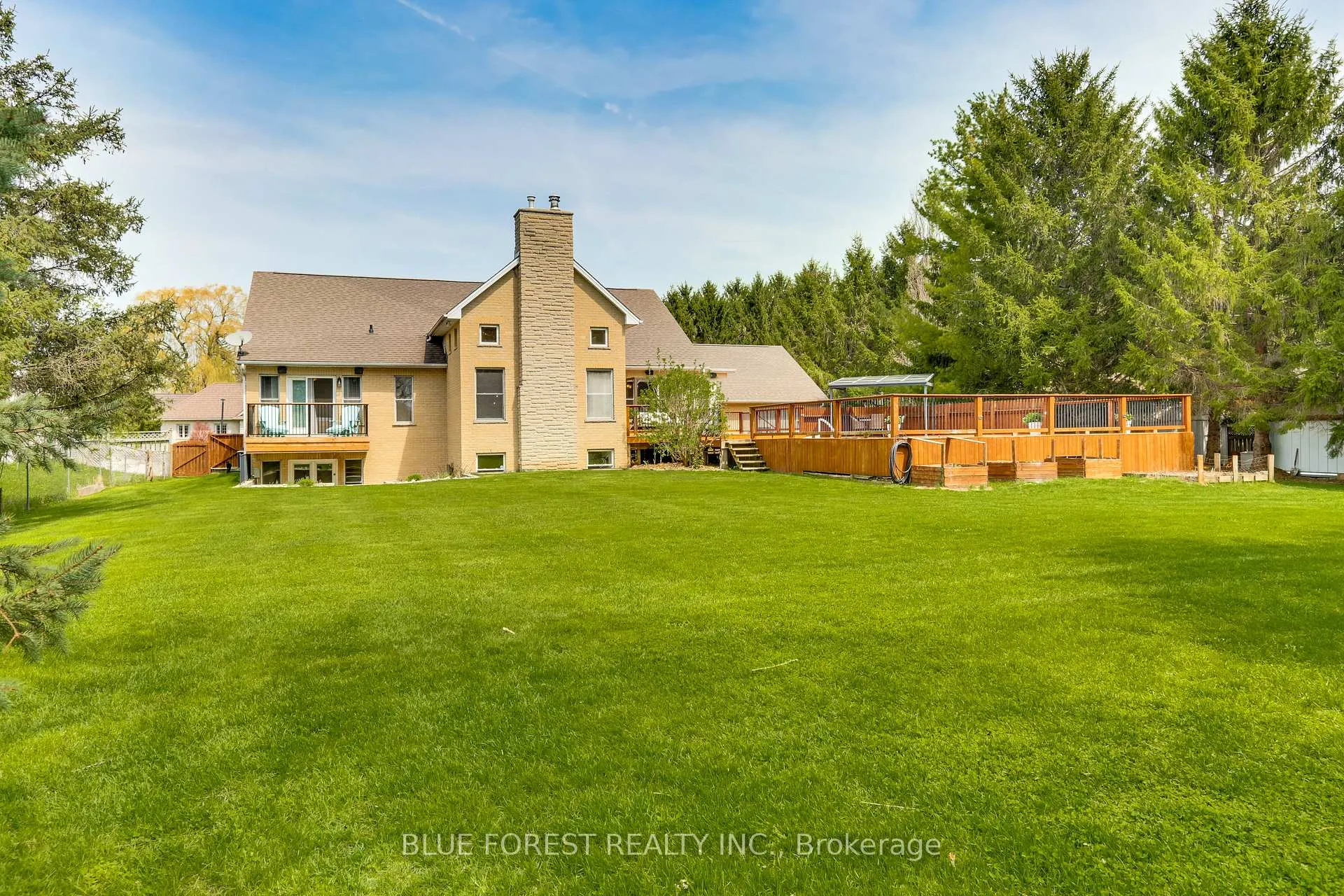 Photo 2 of 58 Aberdeen Drive, Middlesex Centre, Coldstream — HOMEH