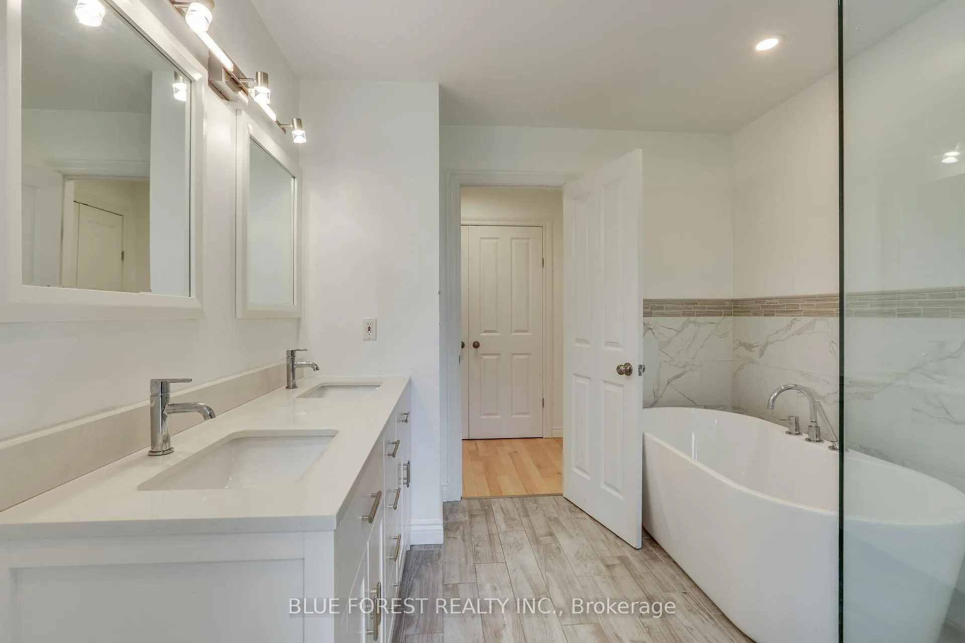 Photo 17 of 58 Aberdeen Drive, Middlesex Centre, Coldstream — HOMEH
