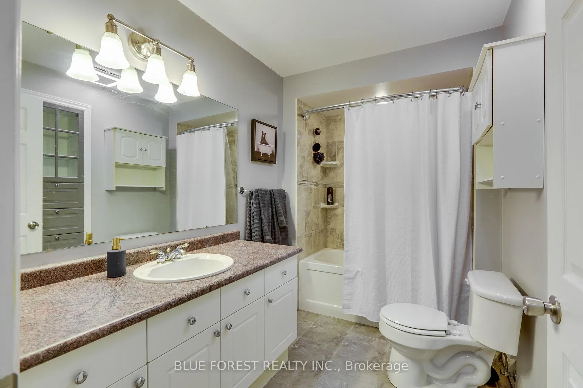 Photo 25 of 58 Aberdeen Drive, Middlesex Centre, Coldstream — HOMEH