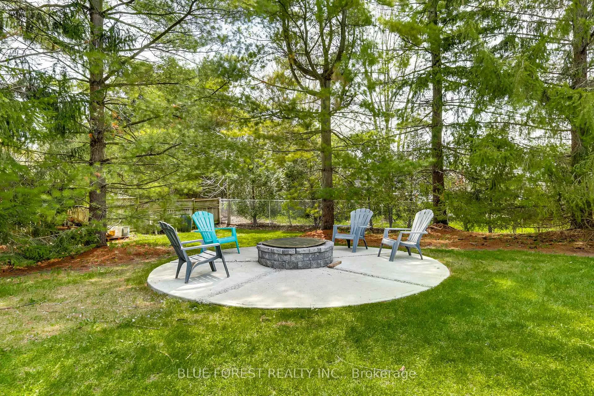 Photo 33 of 58 Aberdeen Drive, Middlesex Centre, Coldstream — HOMEH
