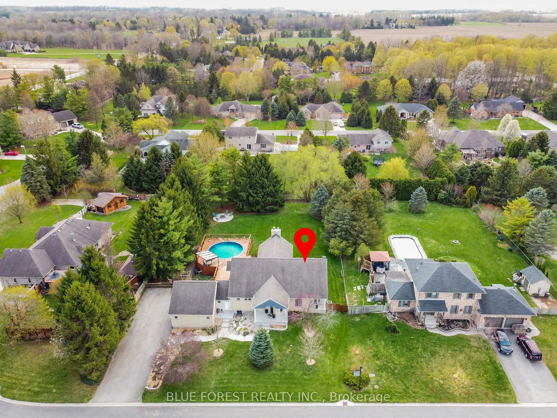 Photo 39 of 58 Aberdeen Drive, Middlesex Centre, Coldstream — HOMEH
