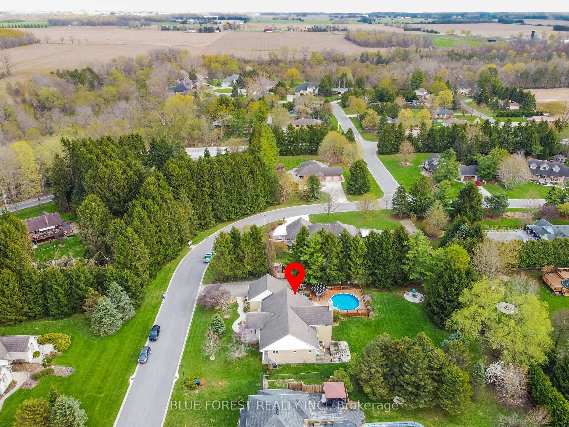 Photo 41 of 58 Aberdeen Drive, Middlesex Centre, Coldstream — HOMEH