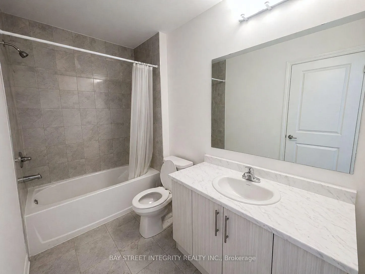 Photo 12 of 90 Imperial College Lane, Markham, Wismer — HOMEH