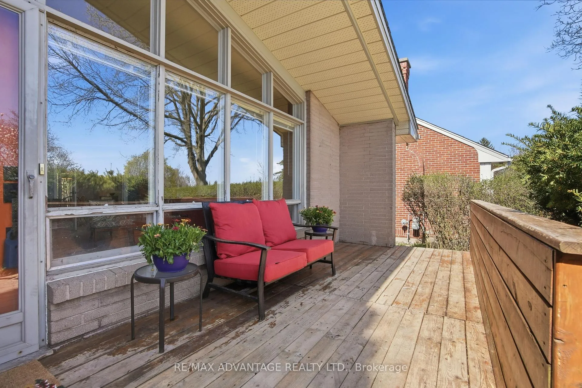 Photo 5 of 5 Mountsfield Drive, London, South G — HOMEH