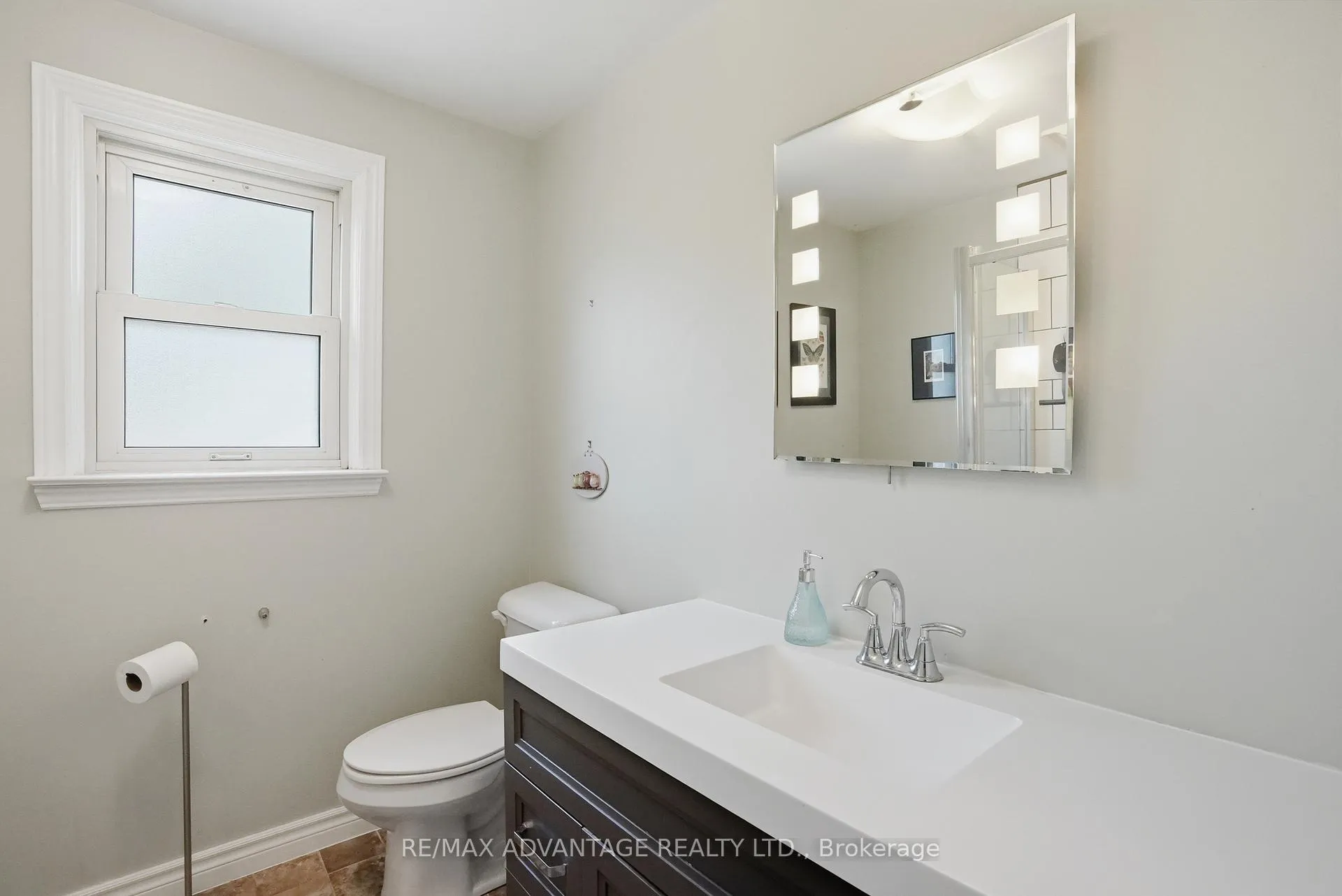 Photo 22 of 5 Mountsfield Drive, London, South G — HOMEH