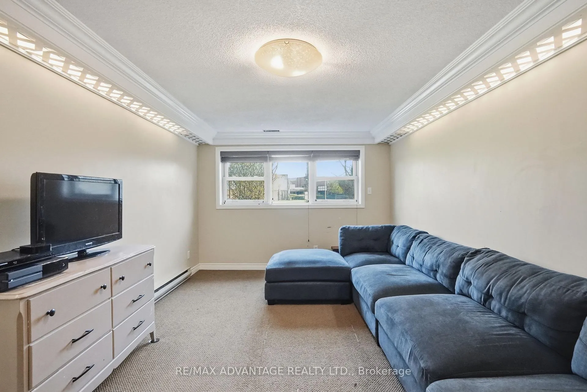 Photo 24 of 5 Mountsfield Drive, London, South G — HOMEH