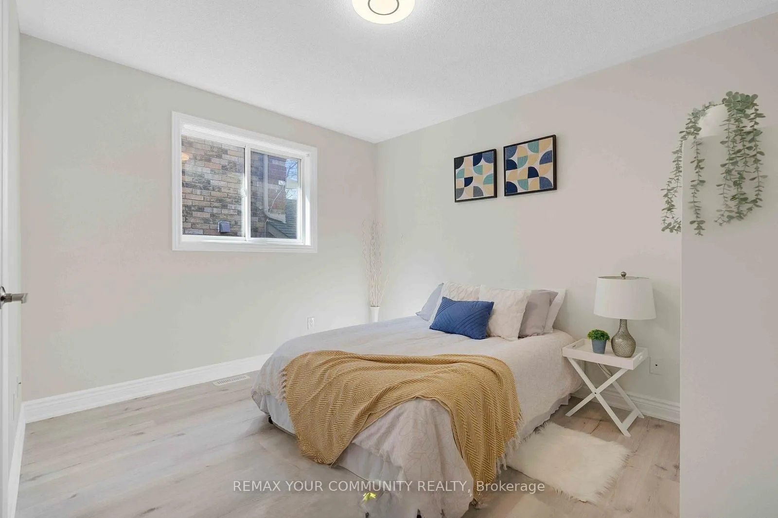 Photo 12 of Unit Main, 47 Holly Meadow Road, Barrie, Holly — HOMEH