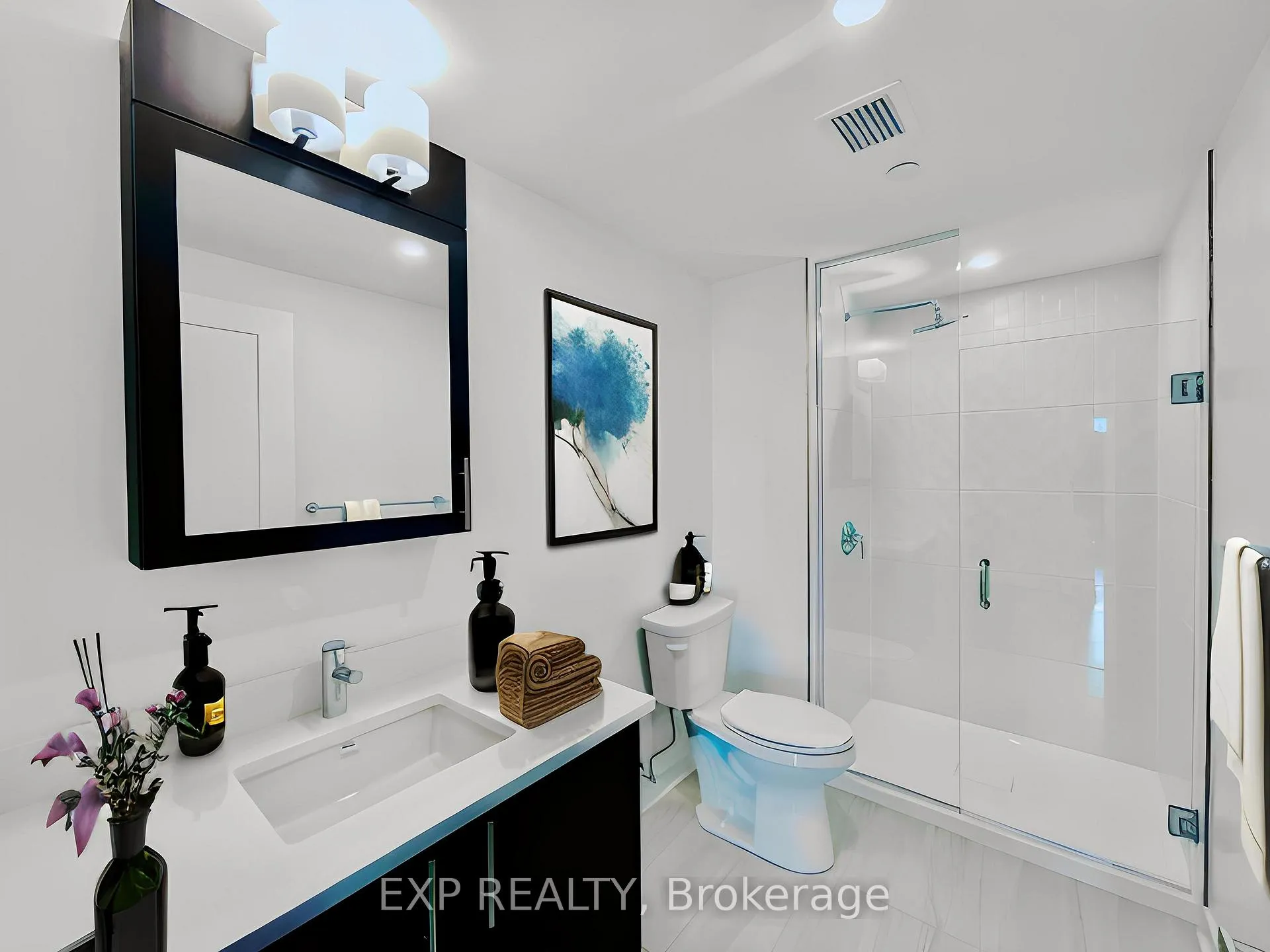 Photo 6 of Unit 1711, 340 Queen Street, Ottawa, Ottawa Centre — HOMEH