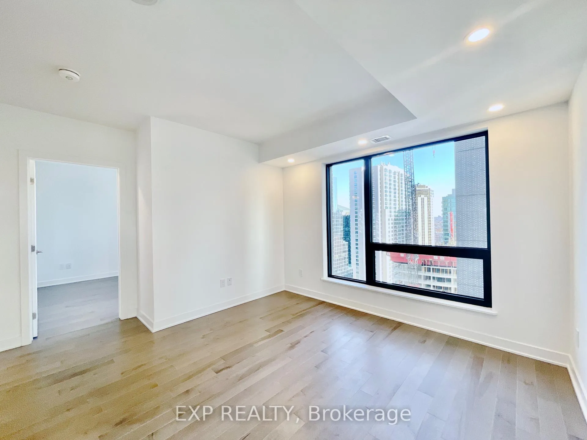 Photo 13 of Unit 1711, 340 Queen Street, Ottawa, Ottawa Centre — HOMEH