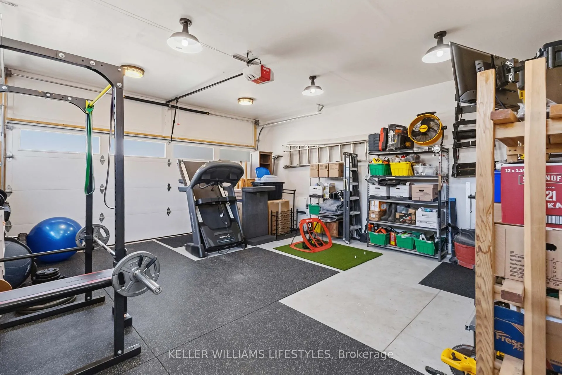 Photo 37 of 6 Windsor Crescent, London, South F — HOMEH