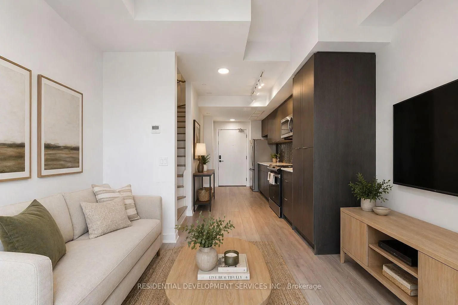 Photo 5 of Unit 185, 1608 Charles Street, Whitby, Port Whitby — HOMEH