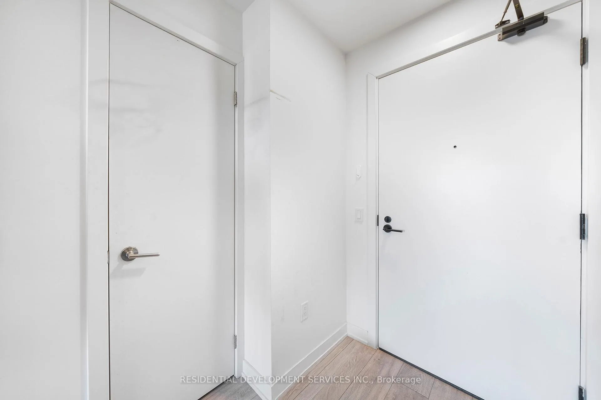 Photo 11 of Unit 185, 1608 Charles Street, Whitby, Port Whitby — HOMEH