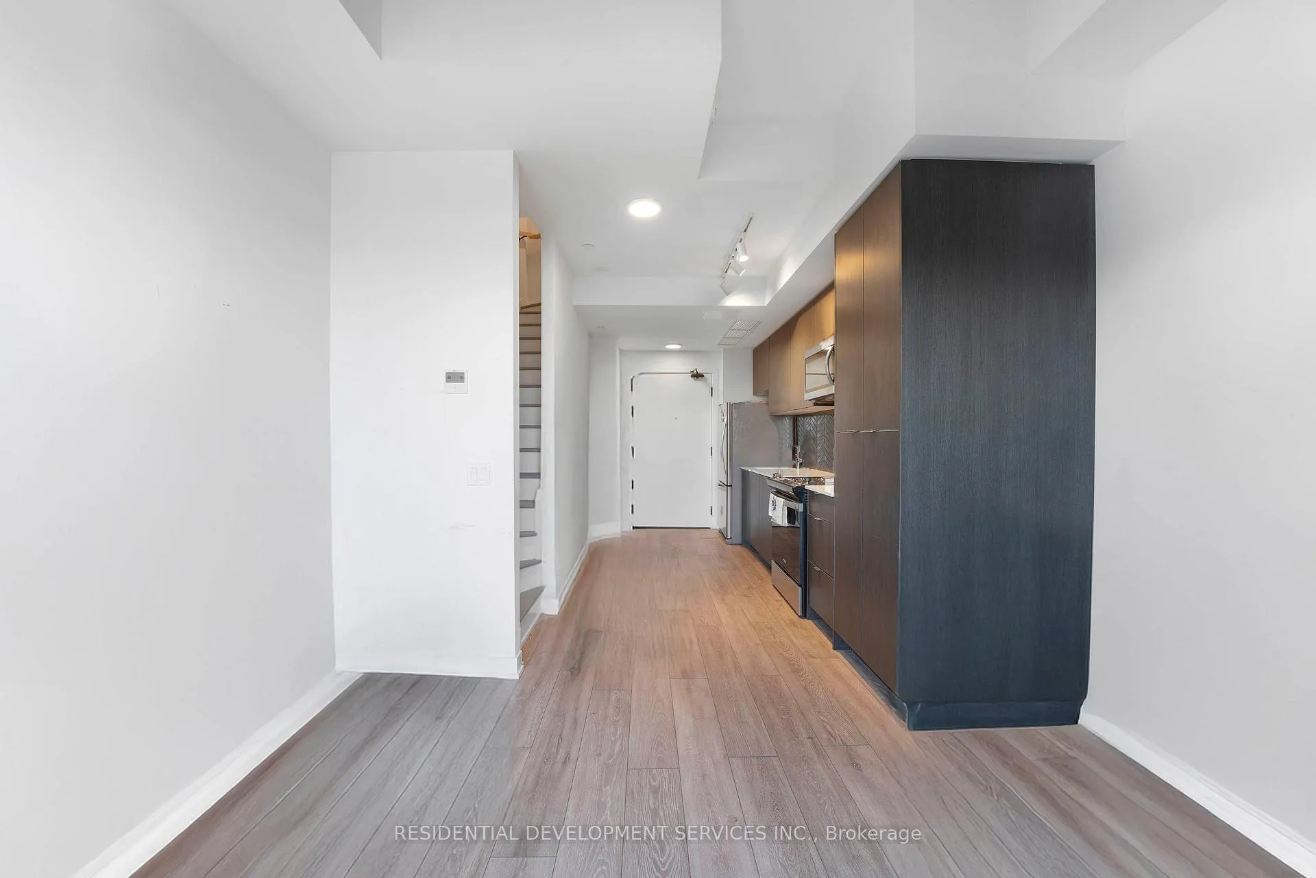 Photo 18 of Unit 185, 1608 Charles Street, Whitby, Port Whitby — HOMEH
