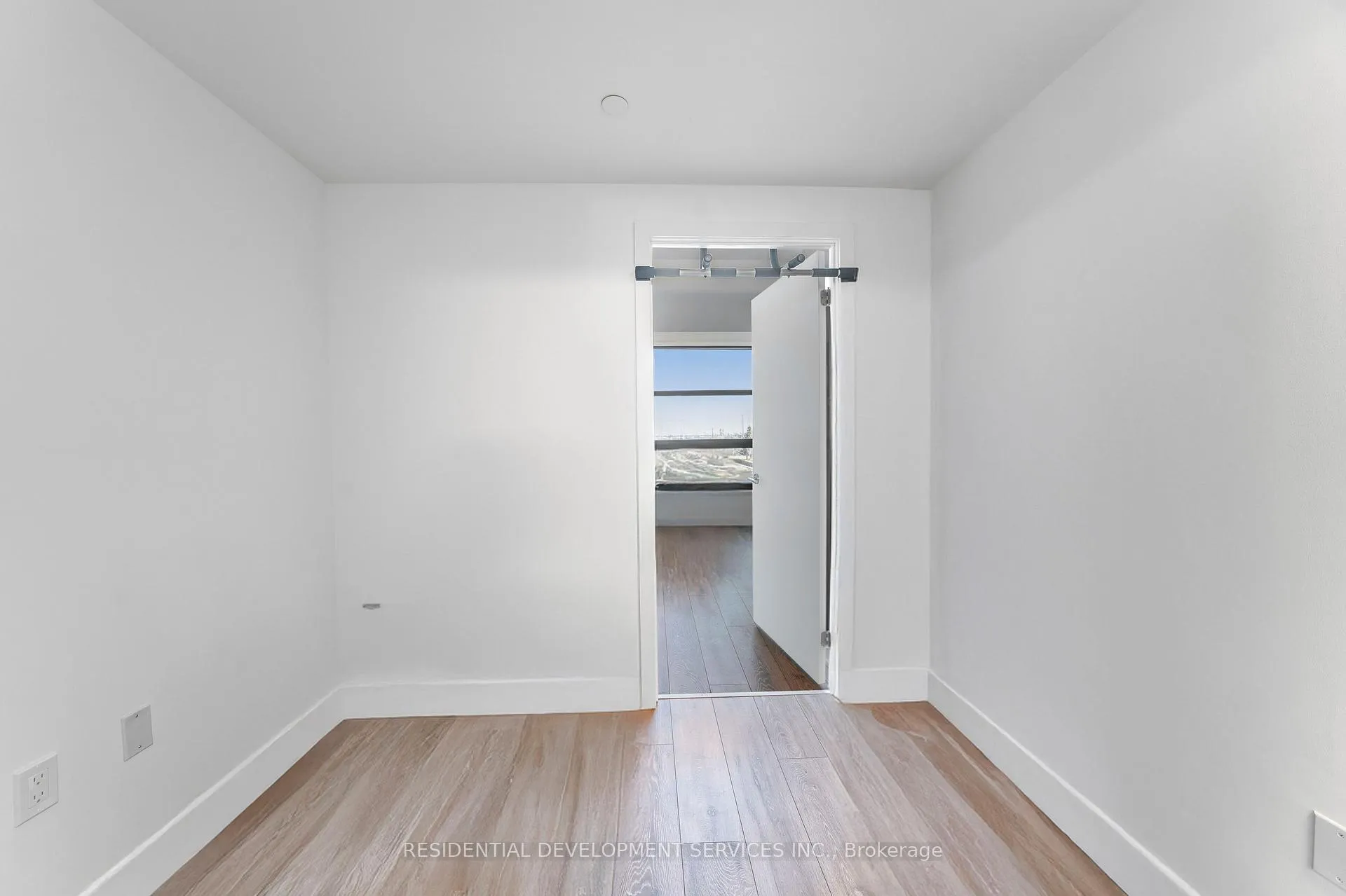 Photo 21 of Unit 185, 1608 Charles Street, Whitby, Port Whitby — HOMEH