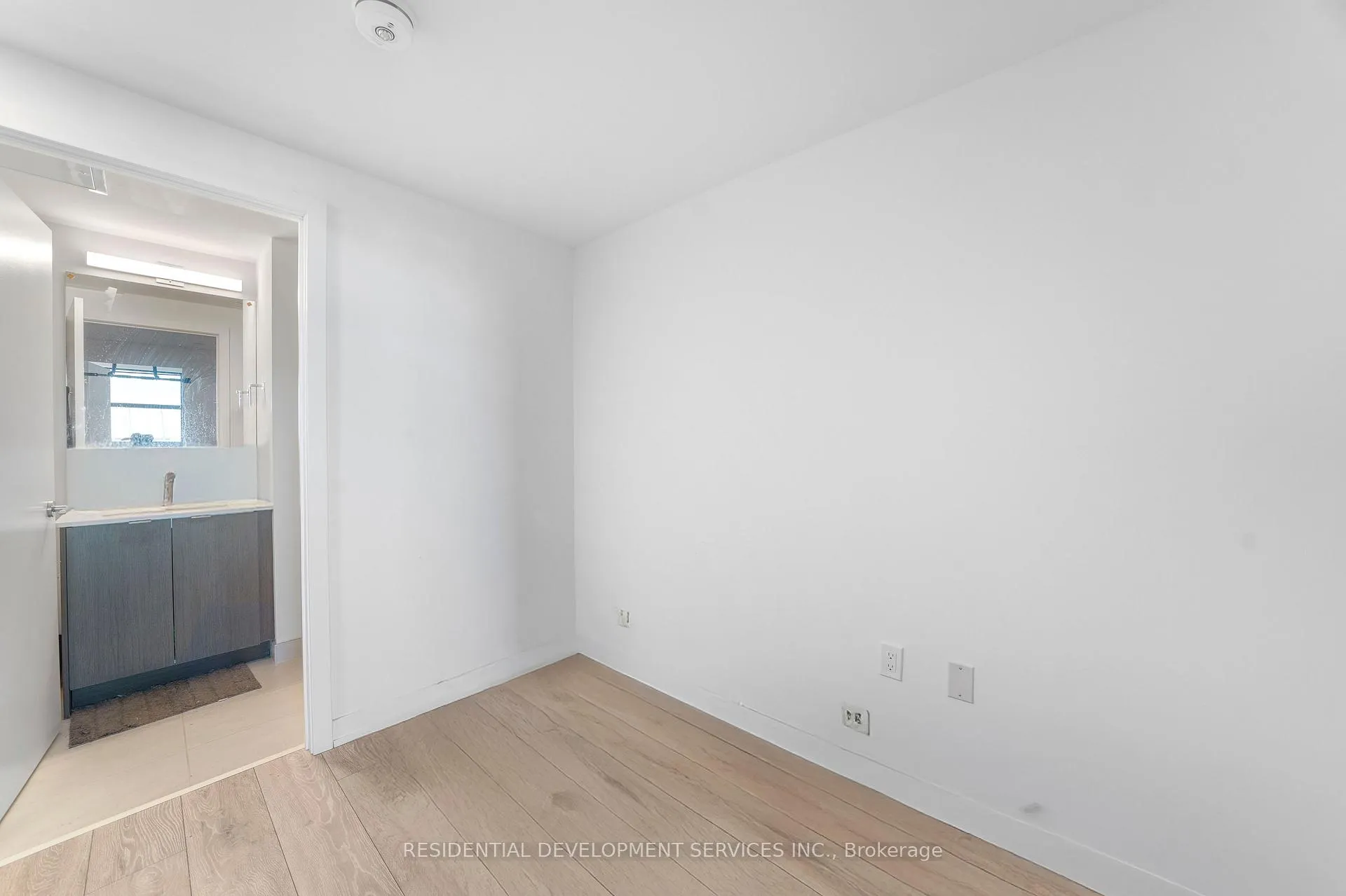 Photo 24 of Unit 185, 1608 Charles Street, Whitby, Port Whitby — HOMEH