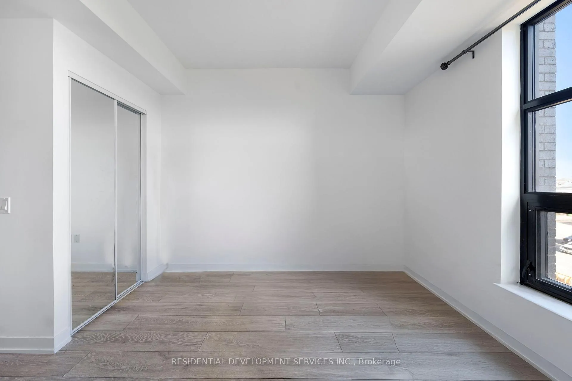 Photo 27 of Unit 185, 1608 Charles Street, Whitby, Port Whitby — HOMEH