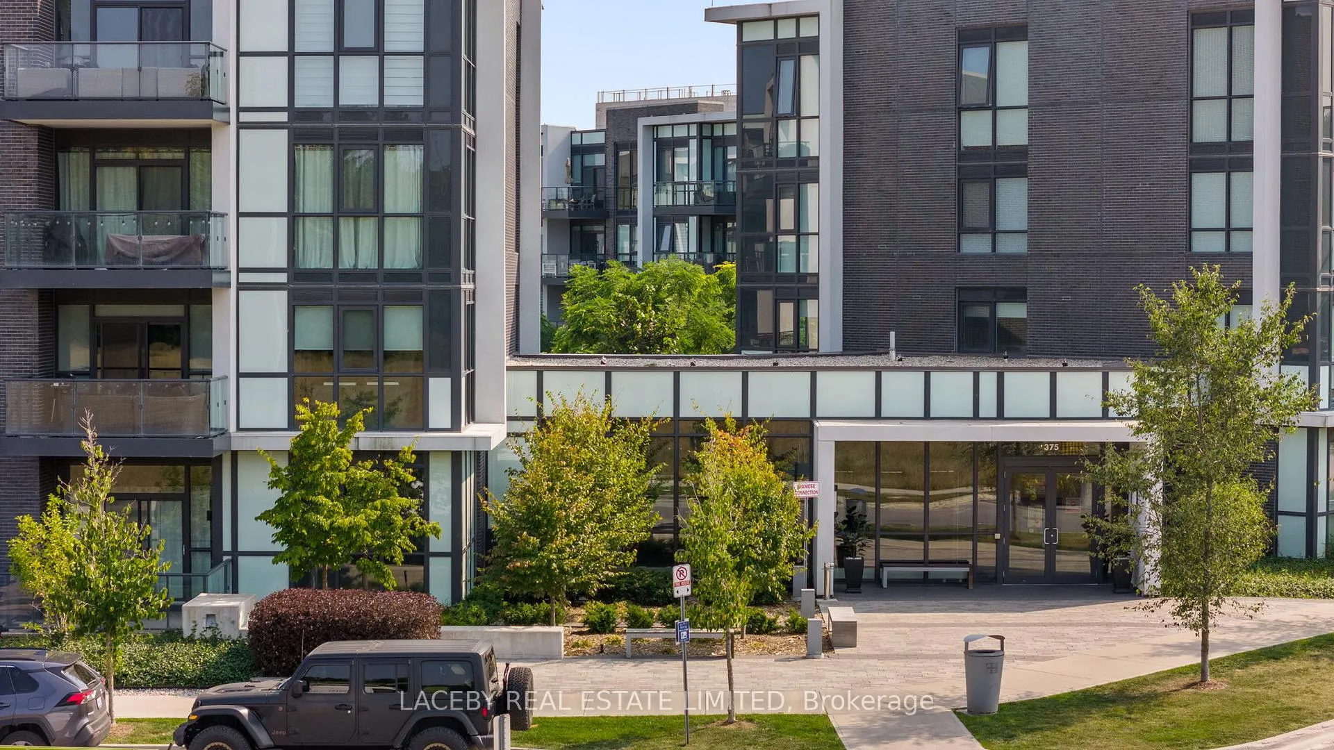 Photo 1 of Unit 116, 375 Sea Ray Avenue, Innisfil, Rural Innisfil — HOMEH