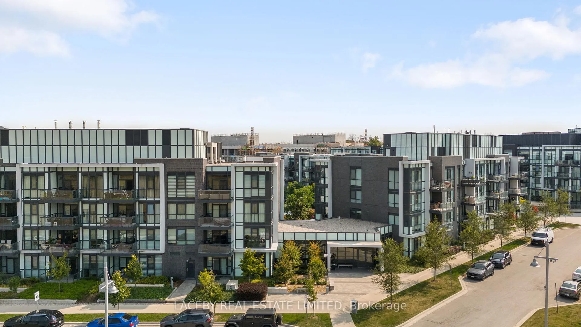 Photo 2 of Unit 116, 375 Sea Ray Avenue, Innisfil, Rural Innisfil — HOMEH