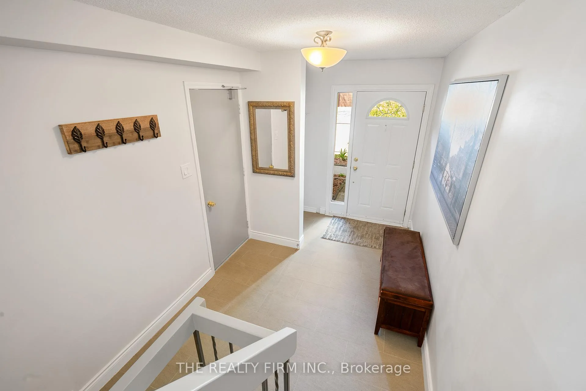 Photo 4 of Unit 60, 300 Sandringham Crescent, London, South R — HOMEH