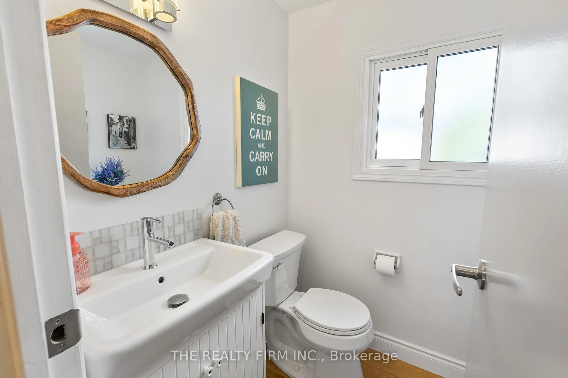 Photo 15 of Unit 60, 300 Sandringham Crescent, London, South R — HOMEH