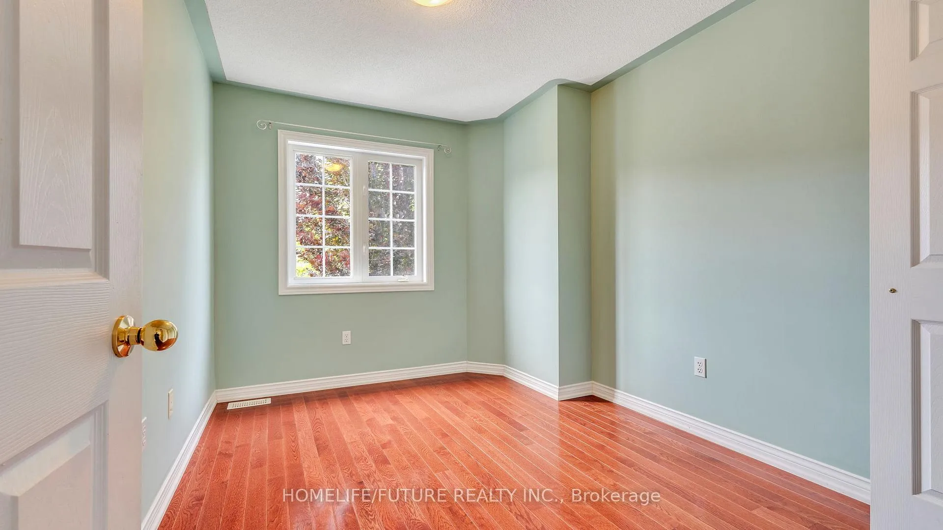Photo 40 of 25 Gateway Court, Whitby, Taunton North — HOMEH