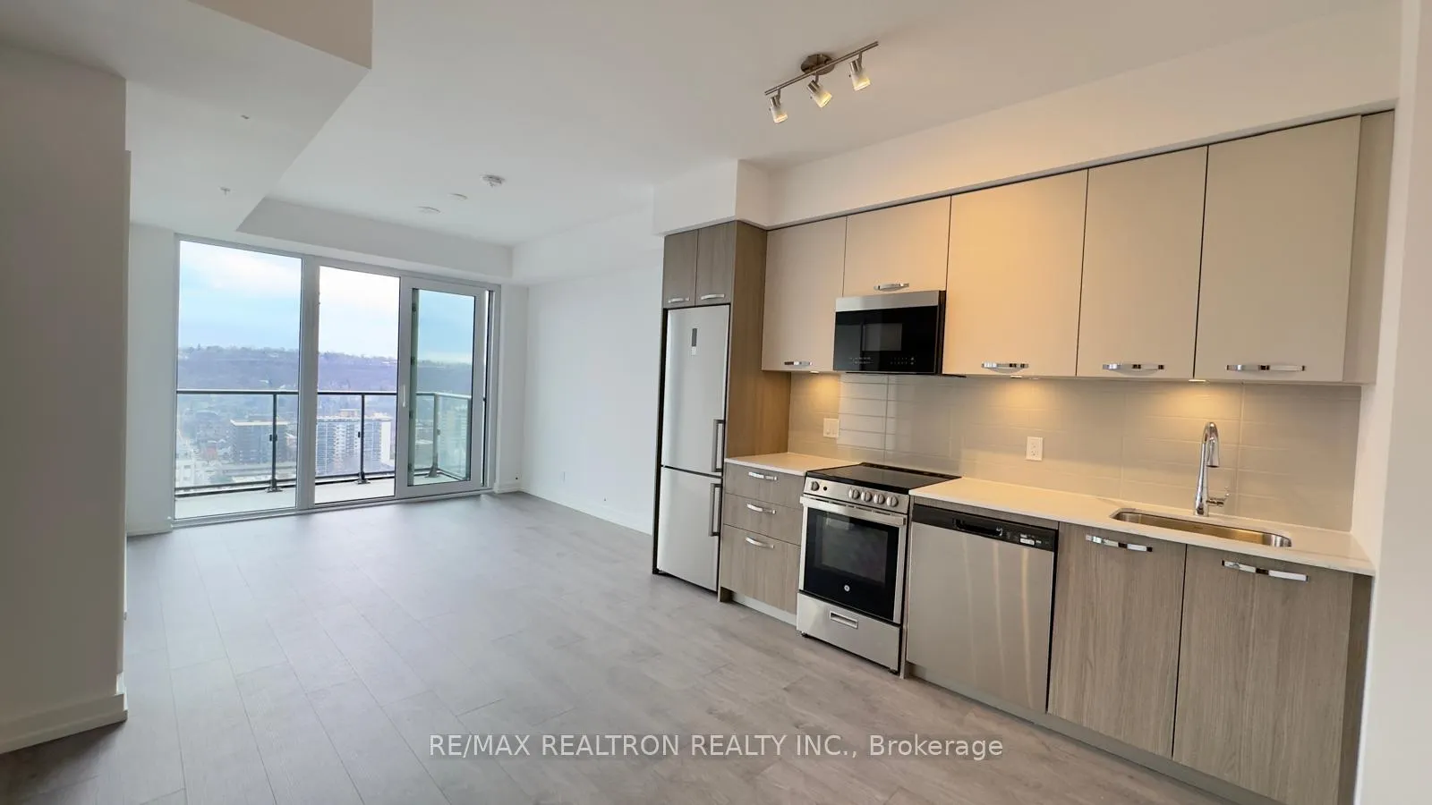 Photo 13 of Unit 2912, 75 James Street S, Hamilton, Corktown — HOMEH