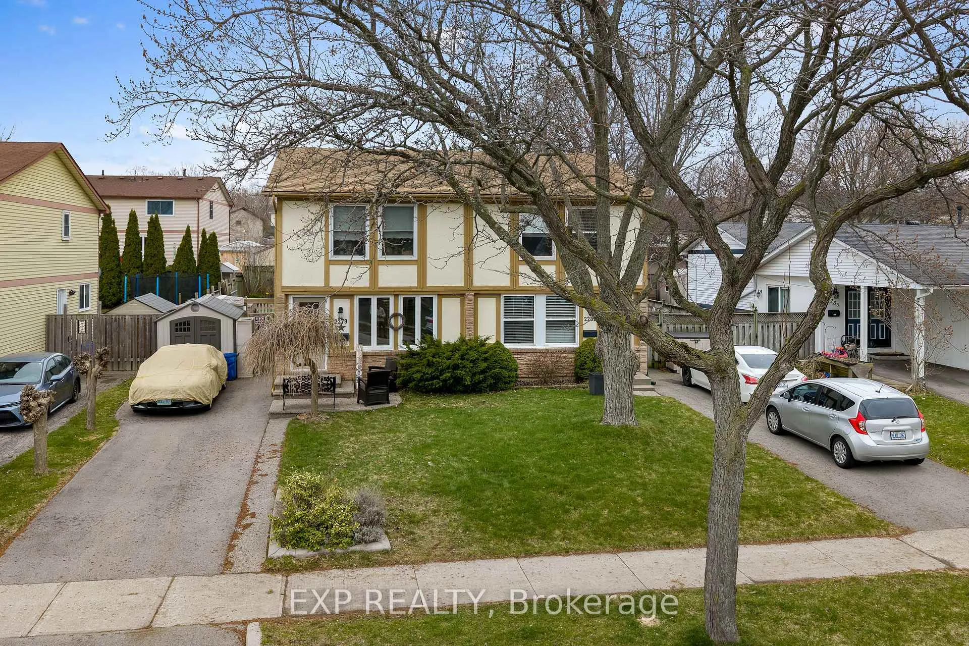 Photo 3 of 2279 Melissa Crescent, Burlington, Brant Hills — HOMEH