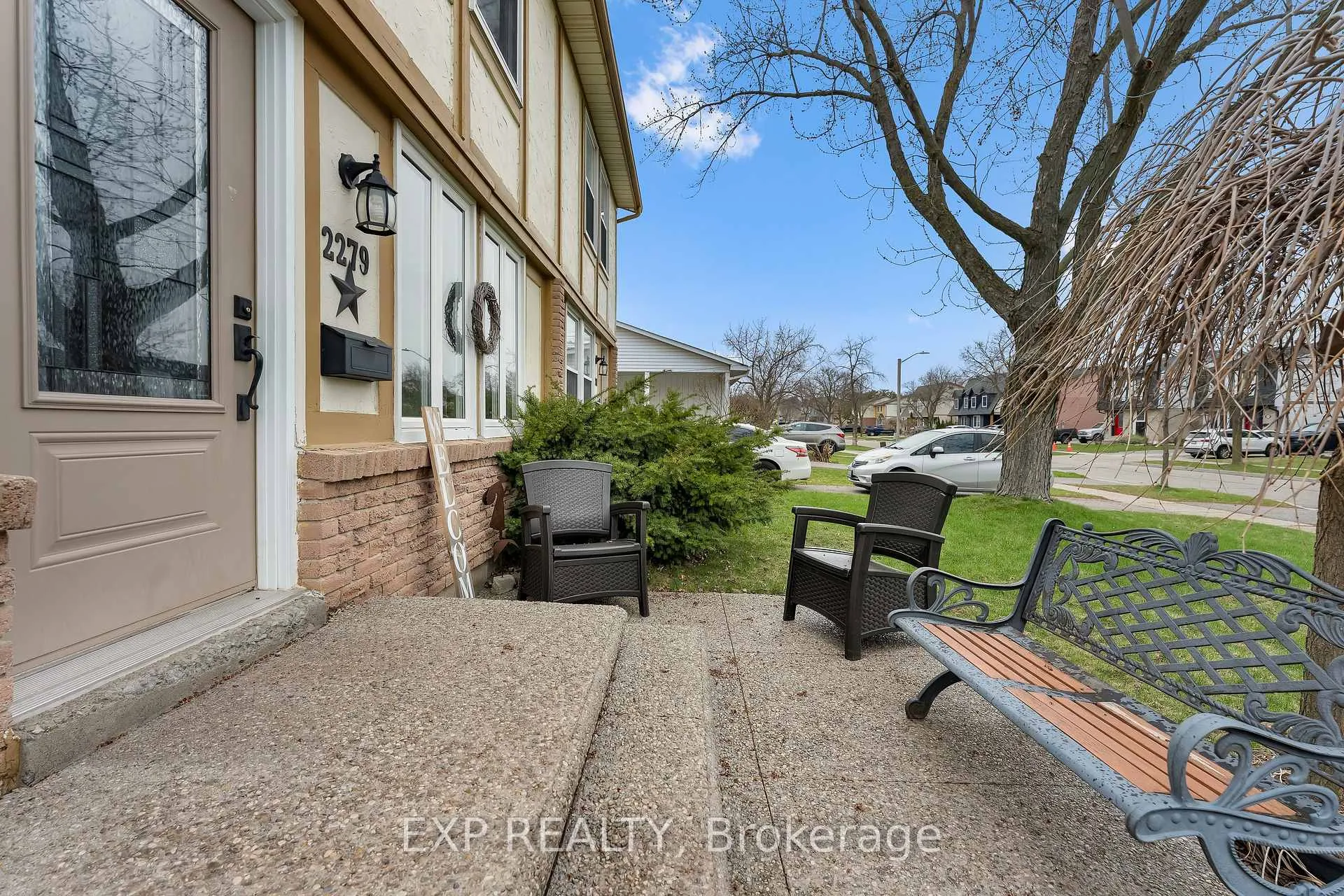 Photo 6 of 2279 Melissa Crescent, Burlington, Brant Hills — HOMEH