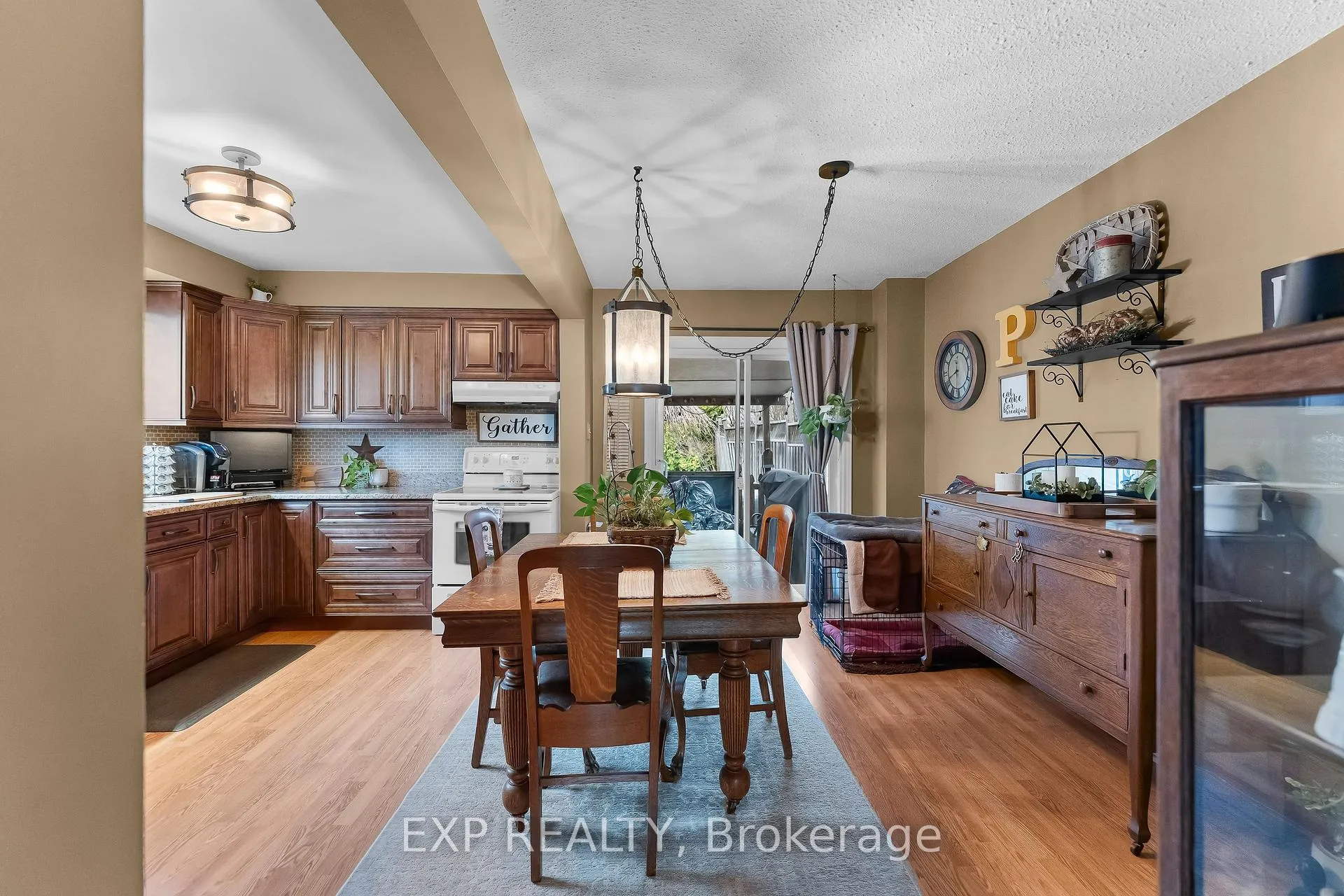 Photo 10 of 2279 Melissa Crescent, Burlington, Brant Hills — HOMEH